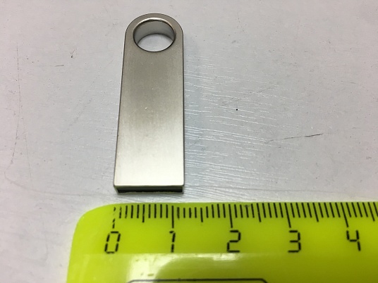 Гравировка на флешке