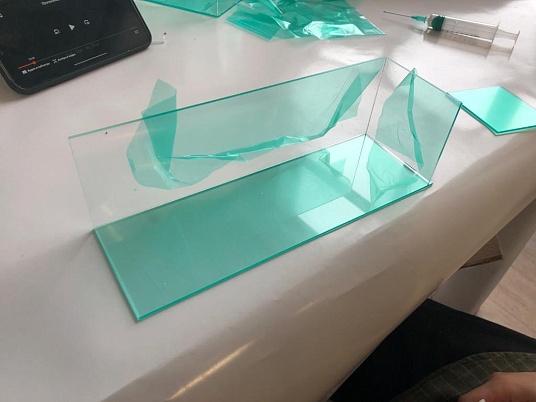 Короб из оргстекла