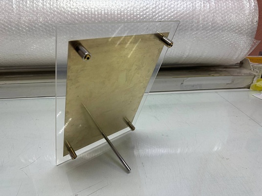 Таблички из латуни с гравировкой