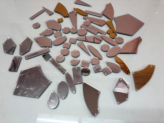 Зеркальные пришивные стразы