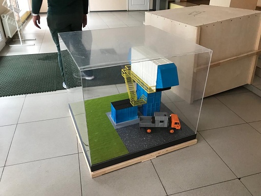 Футляры и боксы для моделей